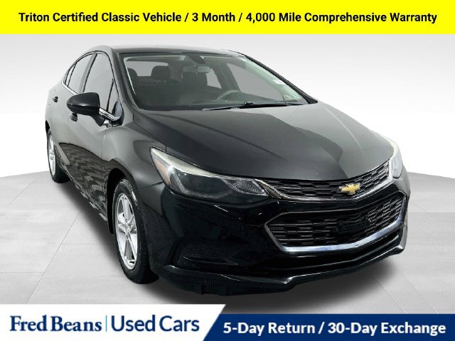 2018 Chevrolet Cruze LT FWD photo