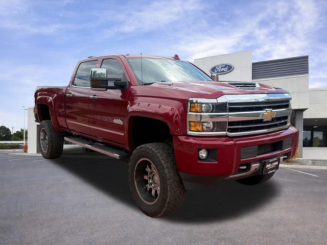 2018 Chevrolet Silverado 2500HD High Country 4WD photo