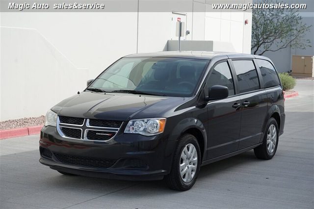 2018 Dodge Grand Caravan SE FWD photo
