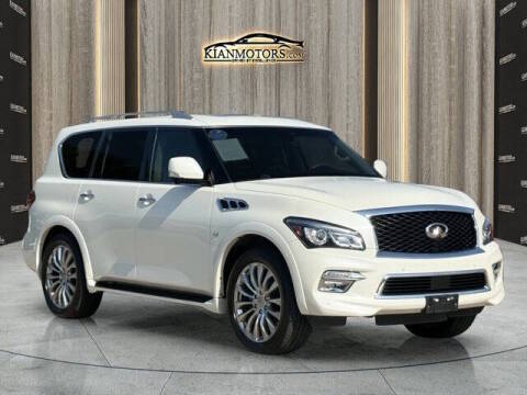 2017 Infiniti QX80 4WD photo