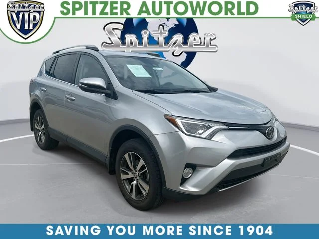 2018 Toyota RAV4 XLE AWD photo