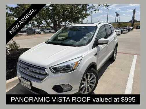 2018 Ford Escape Titanium 4WD photo