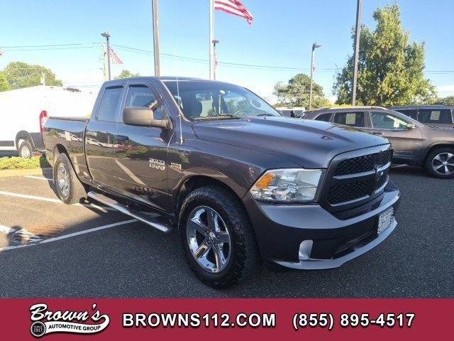 2018 Ram 1500 Express 4WD photo