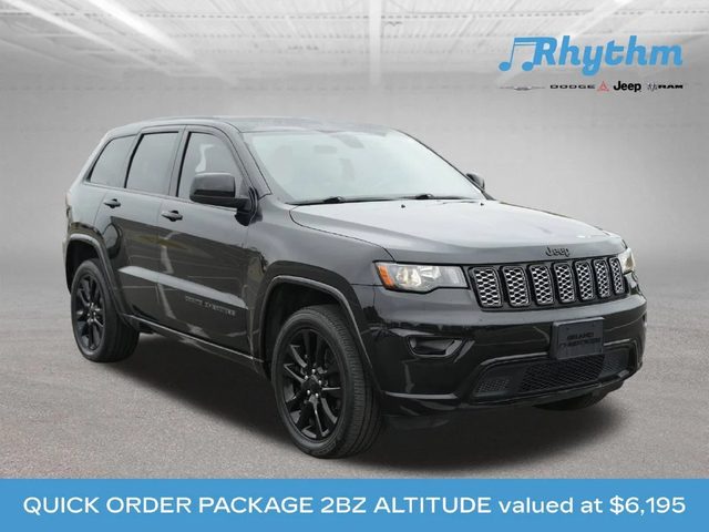 2018 Jeep Grand Cherokee Altitude 4WD photo