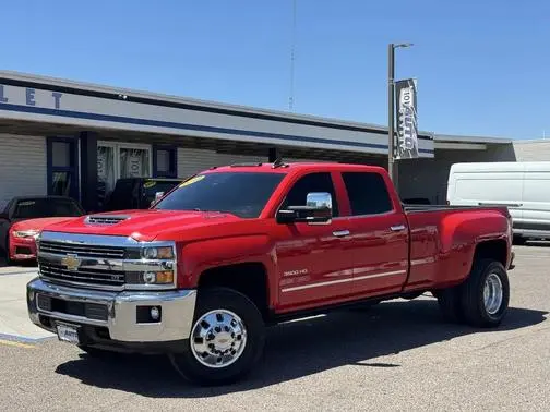 2018 Chevrolet Silverado 3500HD LTZ 4WD photo