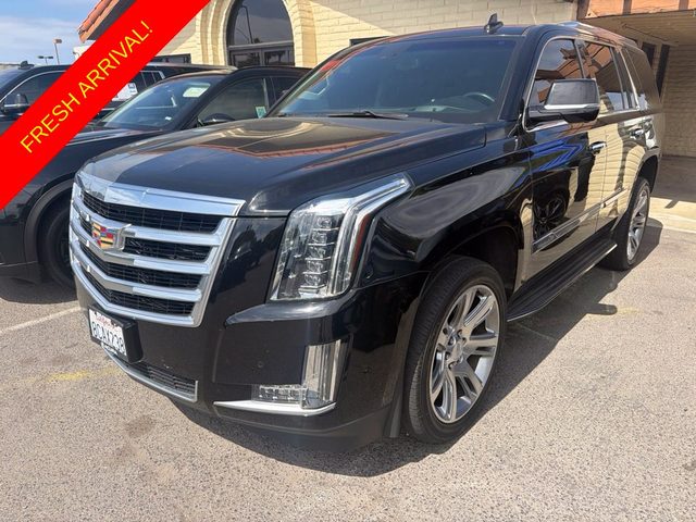 2018 Cadillac Escalade Luxury RWD photo