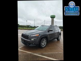 2018 Jeep Cherokee Latitude Tech Connect FWD photo