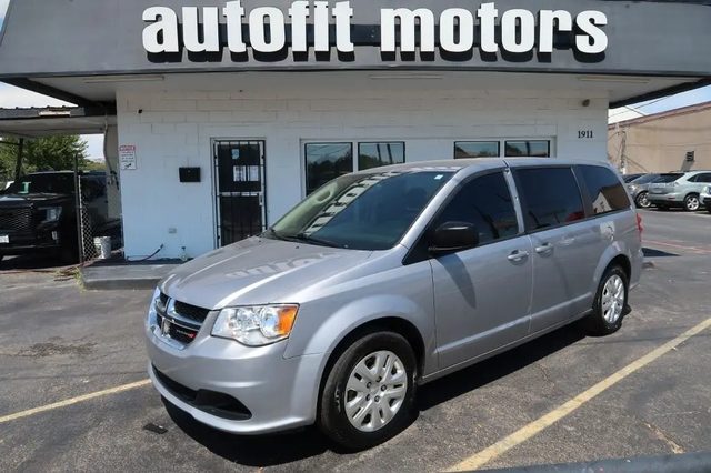 2018 Dodge Grand Caravan SE FWD photo