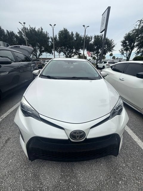 2018 Toyota Corolla SE FWD photo