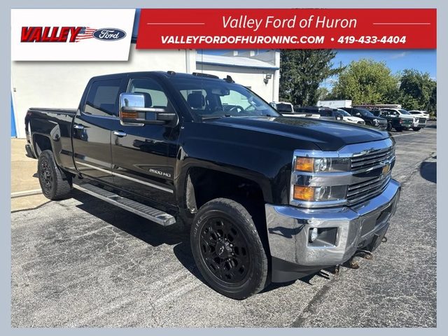 2018 Chevrolet Silverado 2500HD LTZ 4WD photo