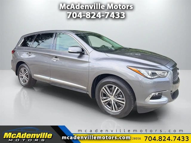 2017 Infiniti QX60  FWD photo