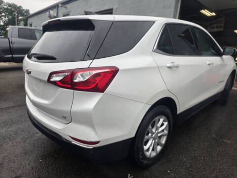 2018 Chevrolet Equinox LT FWD photo