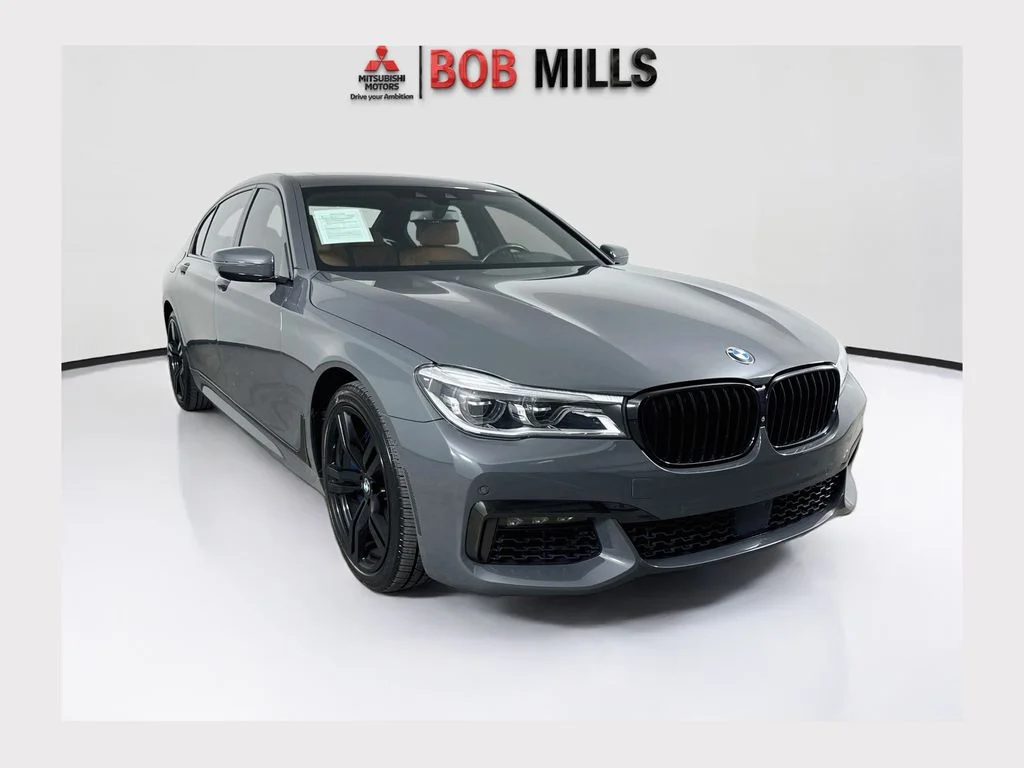 2018 BMW 7 Series 750i xDrive AWD photo