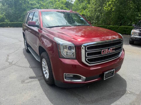 2017 GMC Yukon SLT 4WD photo