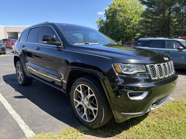 2018 Jeep Grand Cherokee Sterling Edition 4WD photo