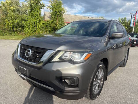2018 Nissan Pathfinder S 4WD photo