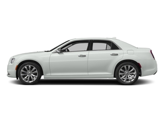 2017 Chrysler 300 300C RWD photo