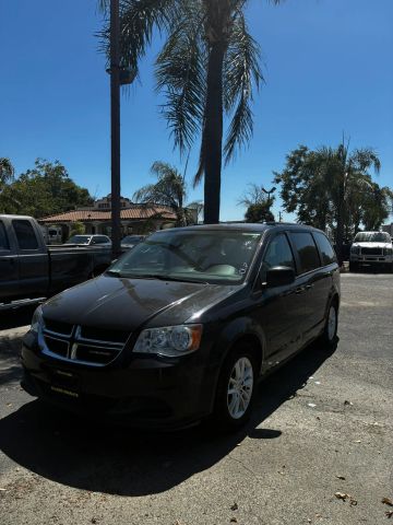 2016 Dodge Grand Caravan SXT FWD photo