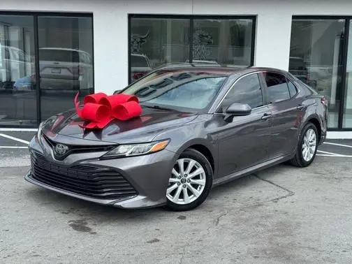 2018 Toyota Camry LE FWD photo