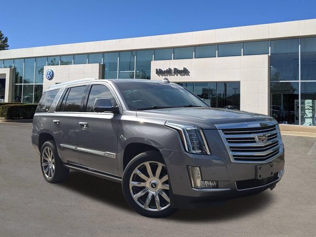 2018 Cadillac Escalade Platinum 4WD photo