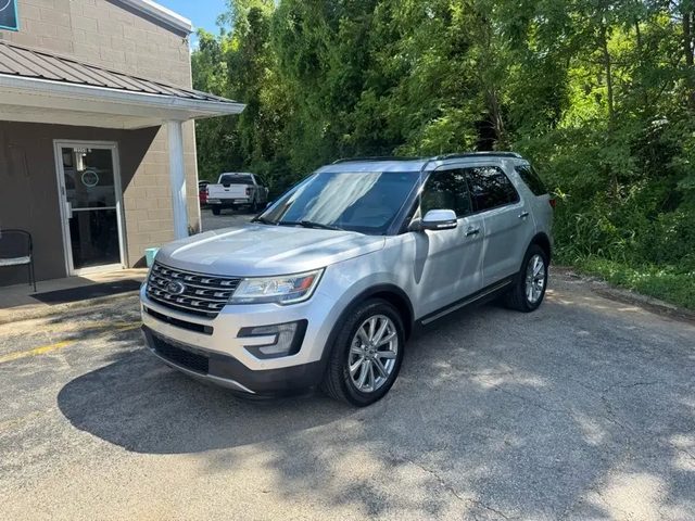 2017 Ford Explorer Limited FWD photo