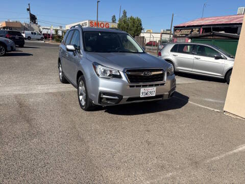 2018 Subaru Forester Touring AWD photo