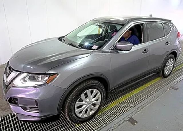 2018 Nissan Rogue S AWD photo