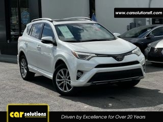 2018 Toyota RAV4 Platinum FWD photo