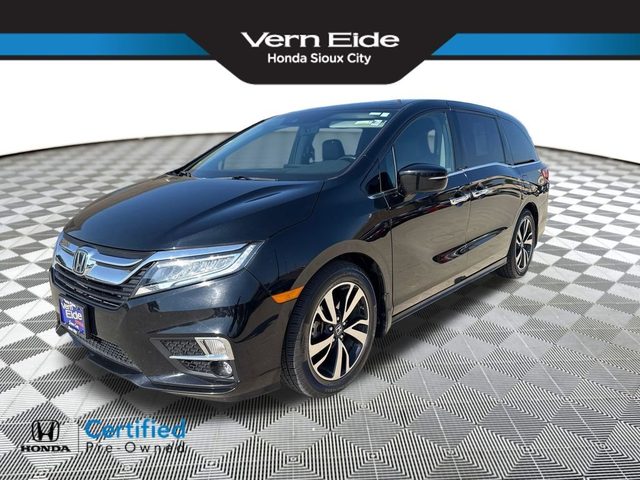 2018 Honda Odyssey Elite FWD photo