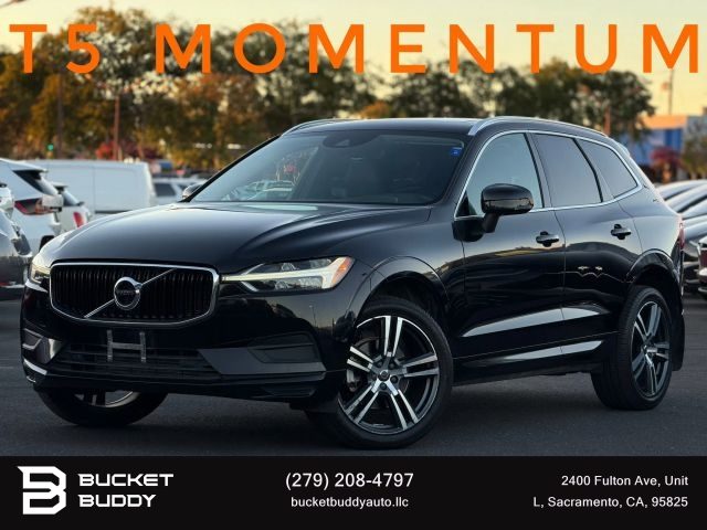 2018 Volvo XC60 Momentum AWD photo