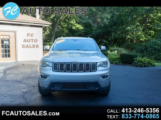 2018 Jeep Grand Cherokee Laredo E RWD photo