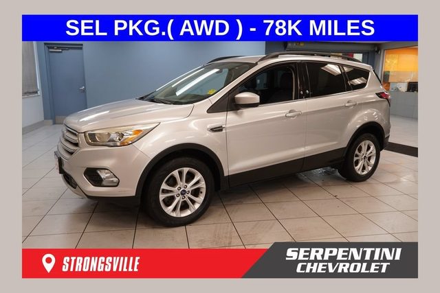 2018 Ford Escape SEL 4WD photo