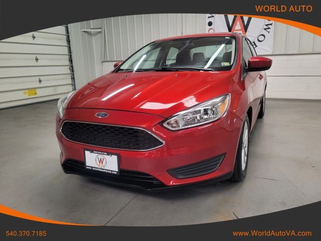 2018 Ford Focus SE FWD photo