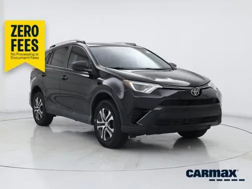 2018 Toyota RAV4 LE AWD photo