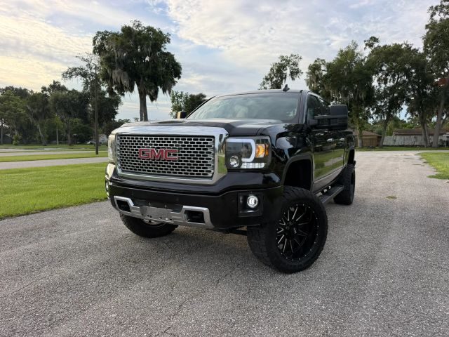 2015 GMC Sierra 1500 Denali 4WD photo