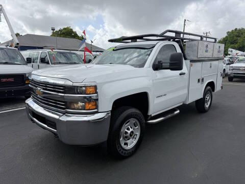 2018 Chevrolet Silverado 2500HD Work Truck RWD photo