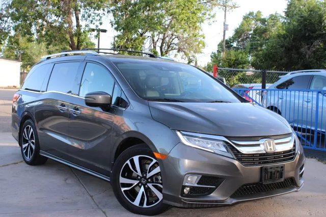 2018 Honda Odyssey Elite FWD photo