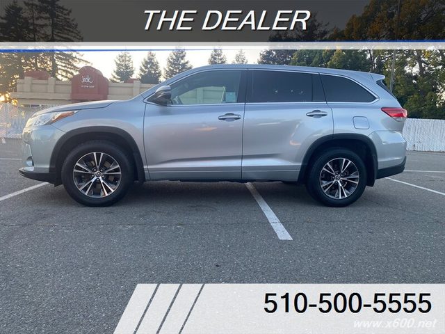2018 Toyota Highlander LE FWD photo