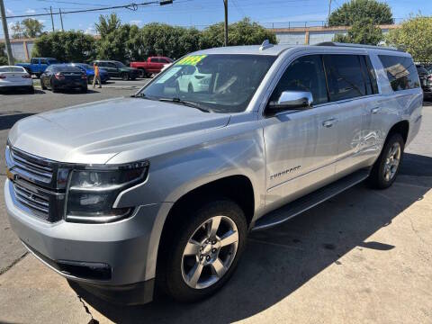 2017 Chevrolet Suburban Premier RWD photo