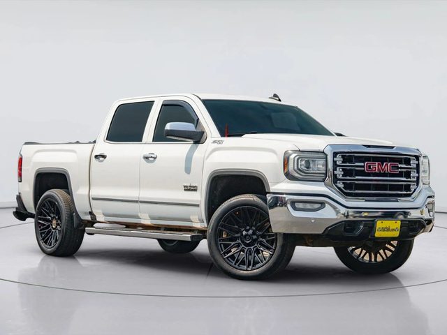 2018 GMC Sierra 1500 SLT 4WD photo