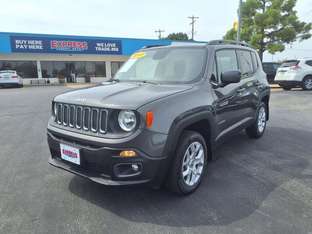 2017 Jeep Renegade Latitude 4WD photo