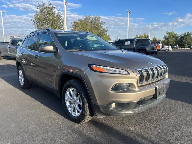 2018 Jeep Cherokee Latitude Plus 4WD photo