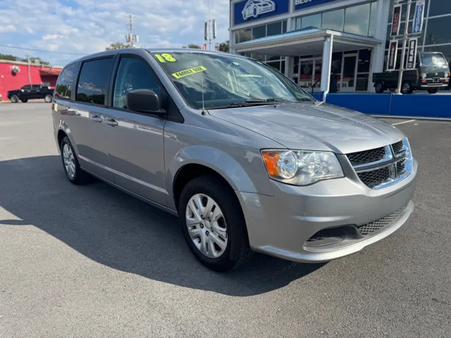 2018 Dodge Grand Caravan SE FWD photo