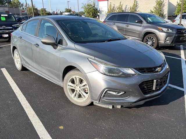 2018 Chevrolet Cruze LT FWD photo