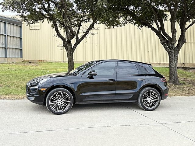 2018 Porsche Macan AWD photo