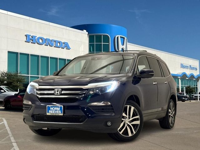 2018 Honda Pilot Touring AWD photo