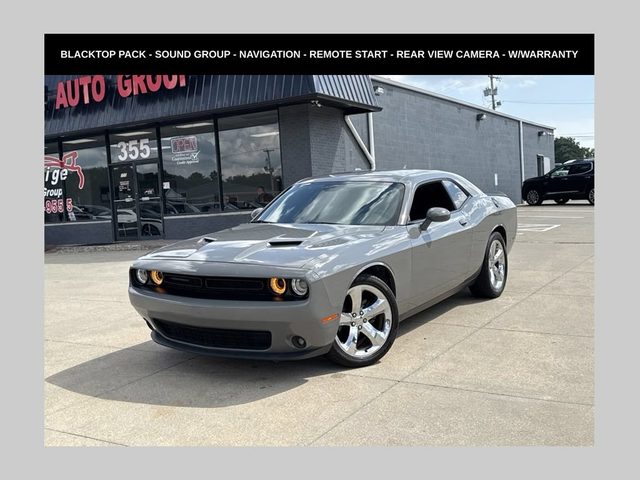 2018 Dodge Challenger SXT RWD photo