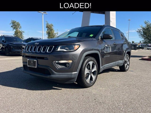 2018 Jeep Compass Latitude FWD photo