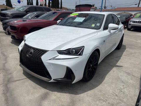 2018 Lexus IS IS 300 AWD photo