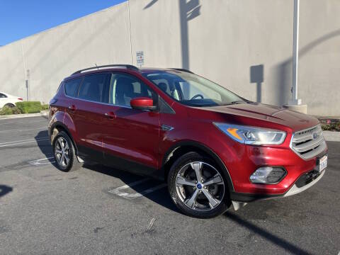 2018 Ford Escape SEL FWD photo